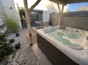 Séjour détente - Appart'hôtel avec jaccuzi, piscine et petit-déjeuner